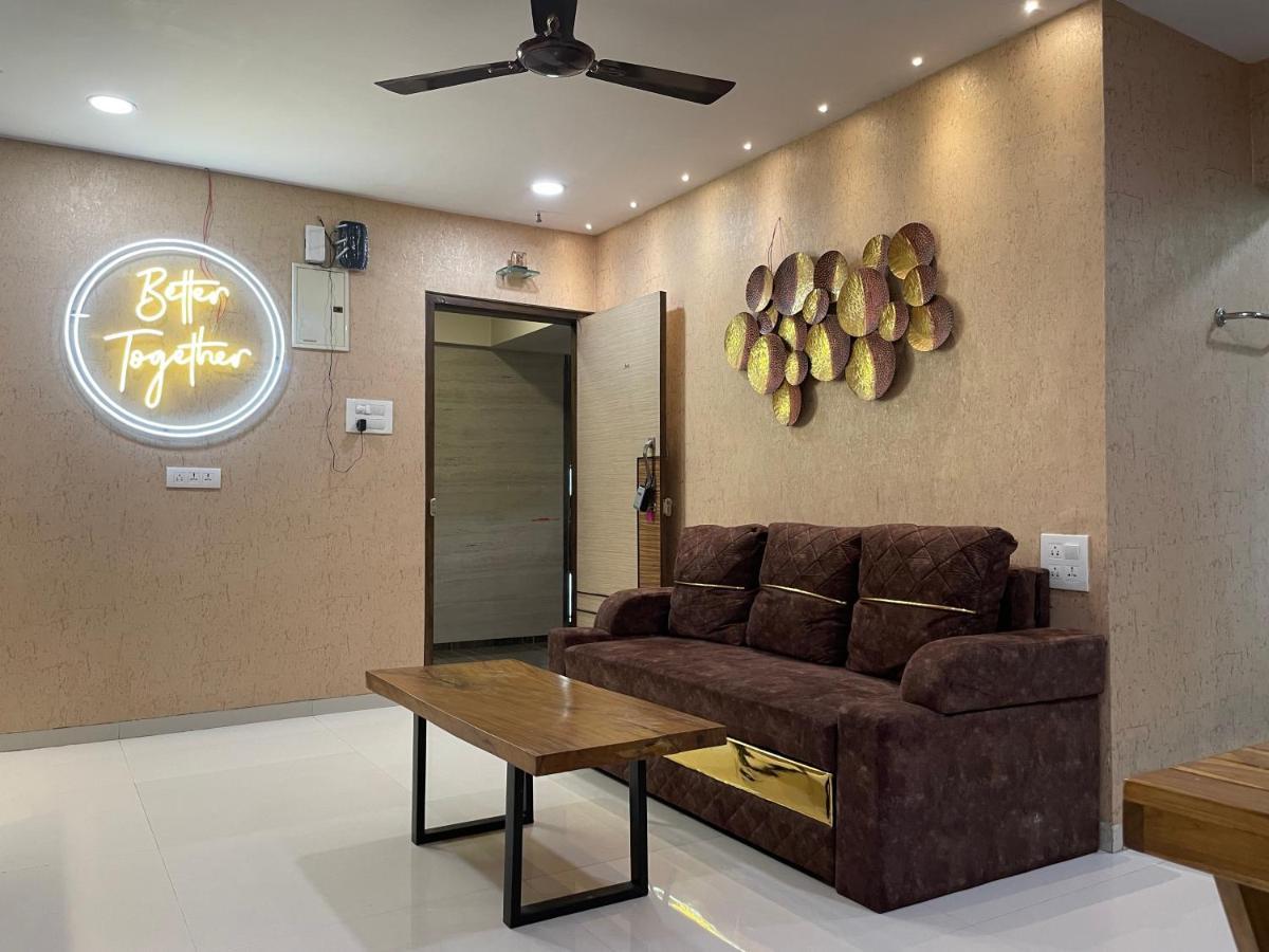 Osi Apartments Bandra West Mumbai Exterior foto